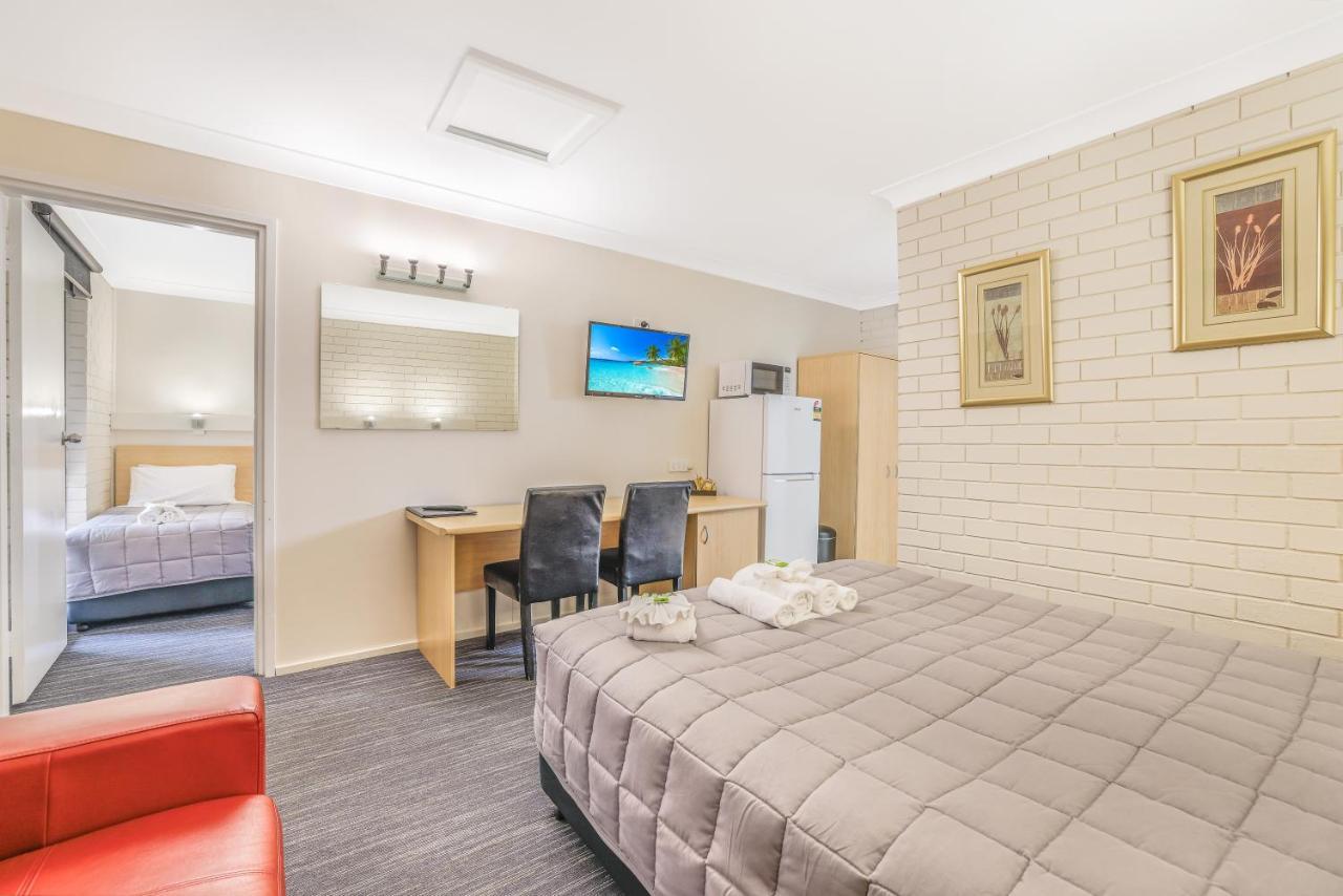 Stagecoach Inn Motel Tamworth Zewnętrze zdjęcie