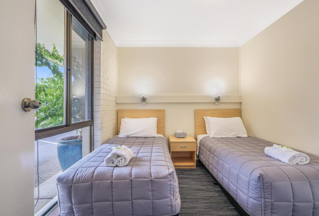 Stagecoach Inn Motel Tamworth Zewnętrze zdjęcie